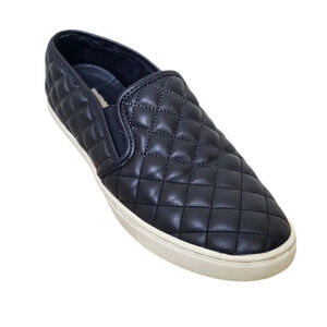 Steve Madden Black Quilted Ecentrcq Sneaker